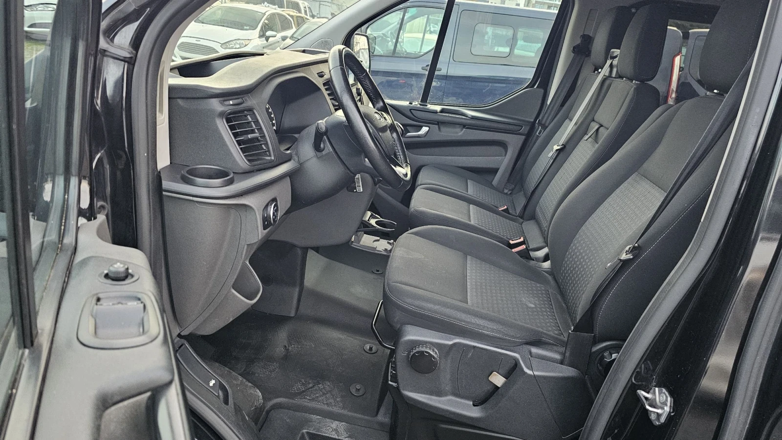 Ford Transit Custom XXL- два клима - изображение 9