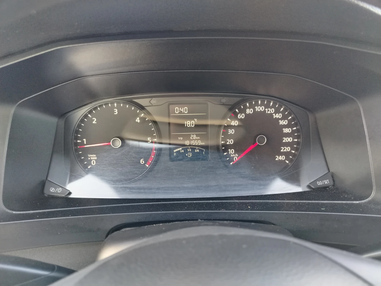 VW Transporter 2.0 TDI 9 Mesta, снимка 9 - Бусове и автобуси - 54099126