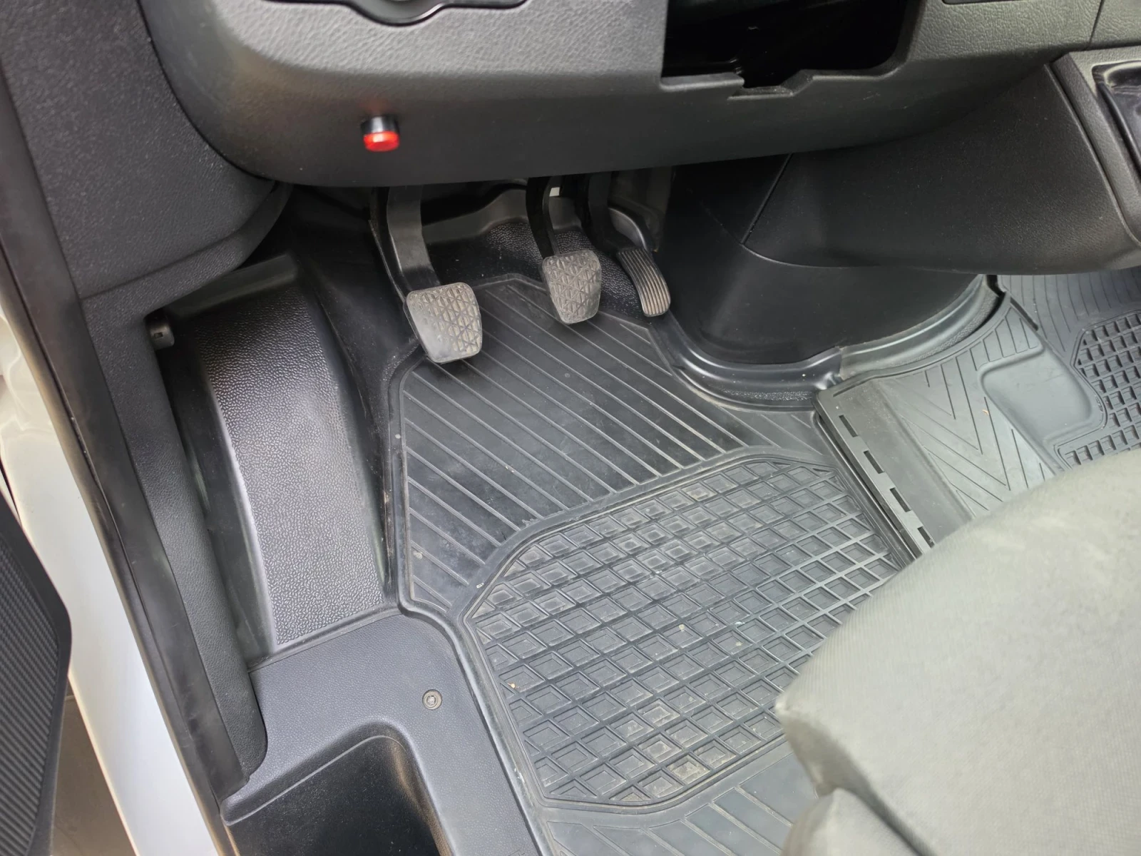 Mercedes-Benz Sprinter 316 Клима 4.25м  CH, снимка 14 - Бусове и автобуси - 56658515
