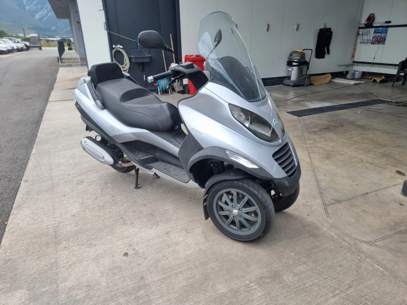 Piaggio Mp3 250, снимка 2 - Мотоциклети и мототехника - 51576552