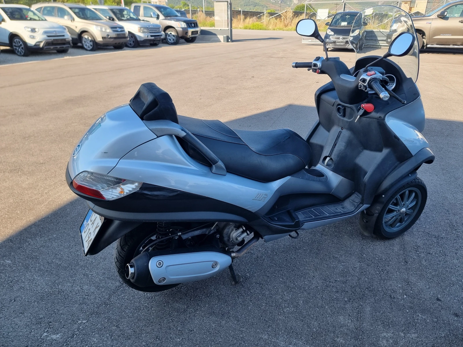 Piaggio Mp3 250 - изображение 5