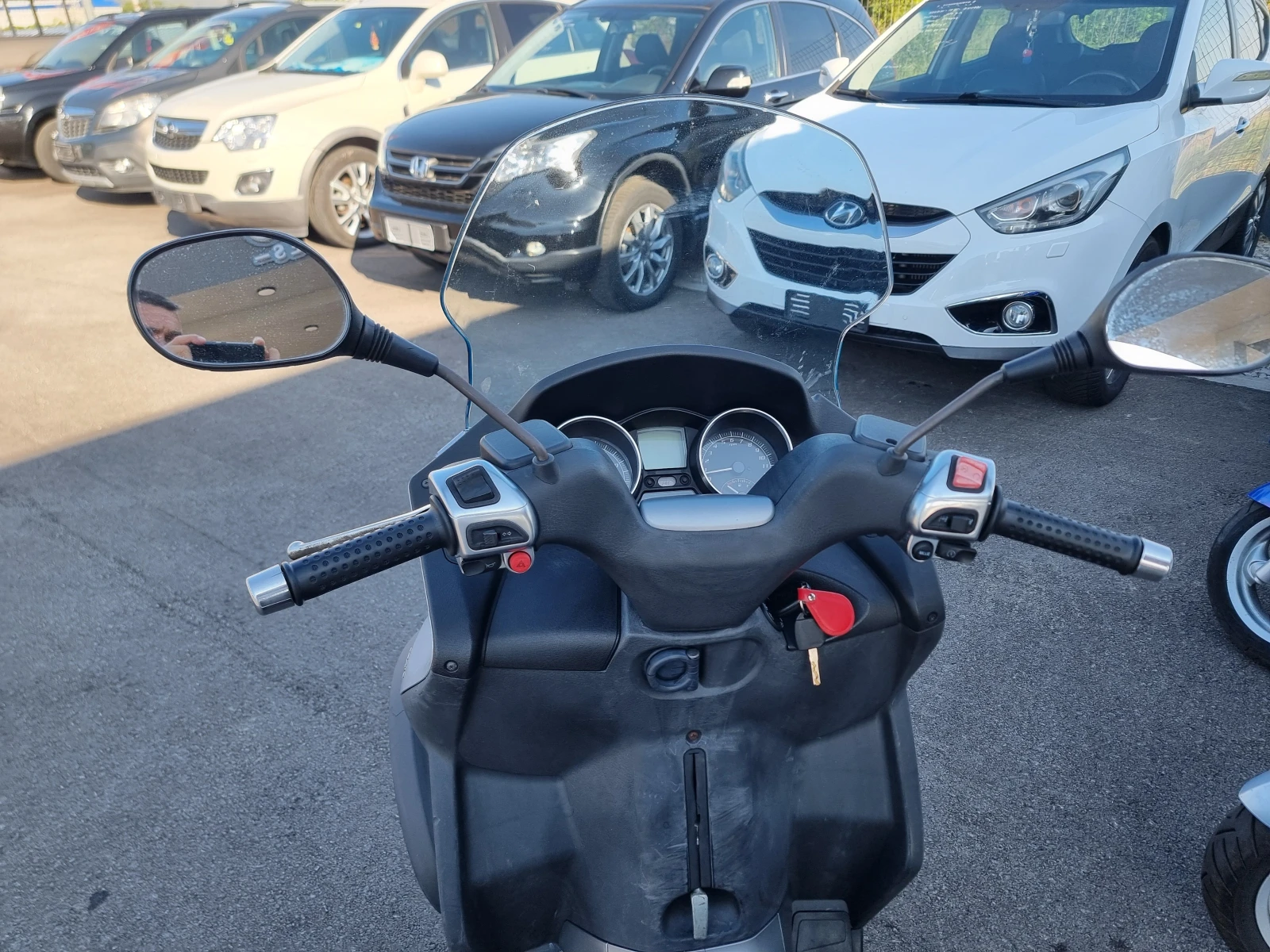 Piaggio Mp3 250 - изображение 8