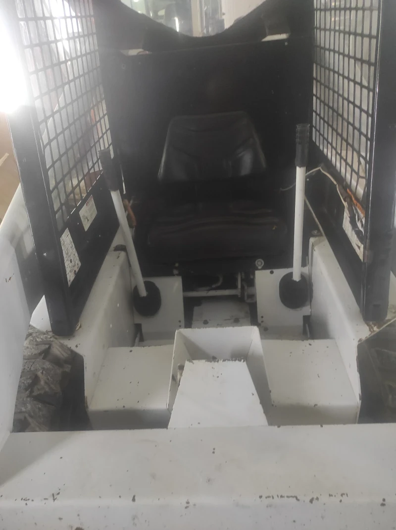 Мини челни товарачи Bobcat, снимка 3 - Индустриална техника - 52405915