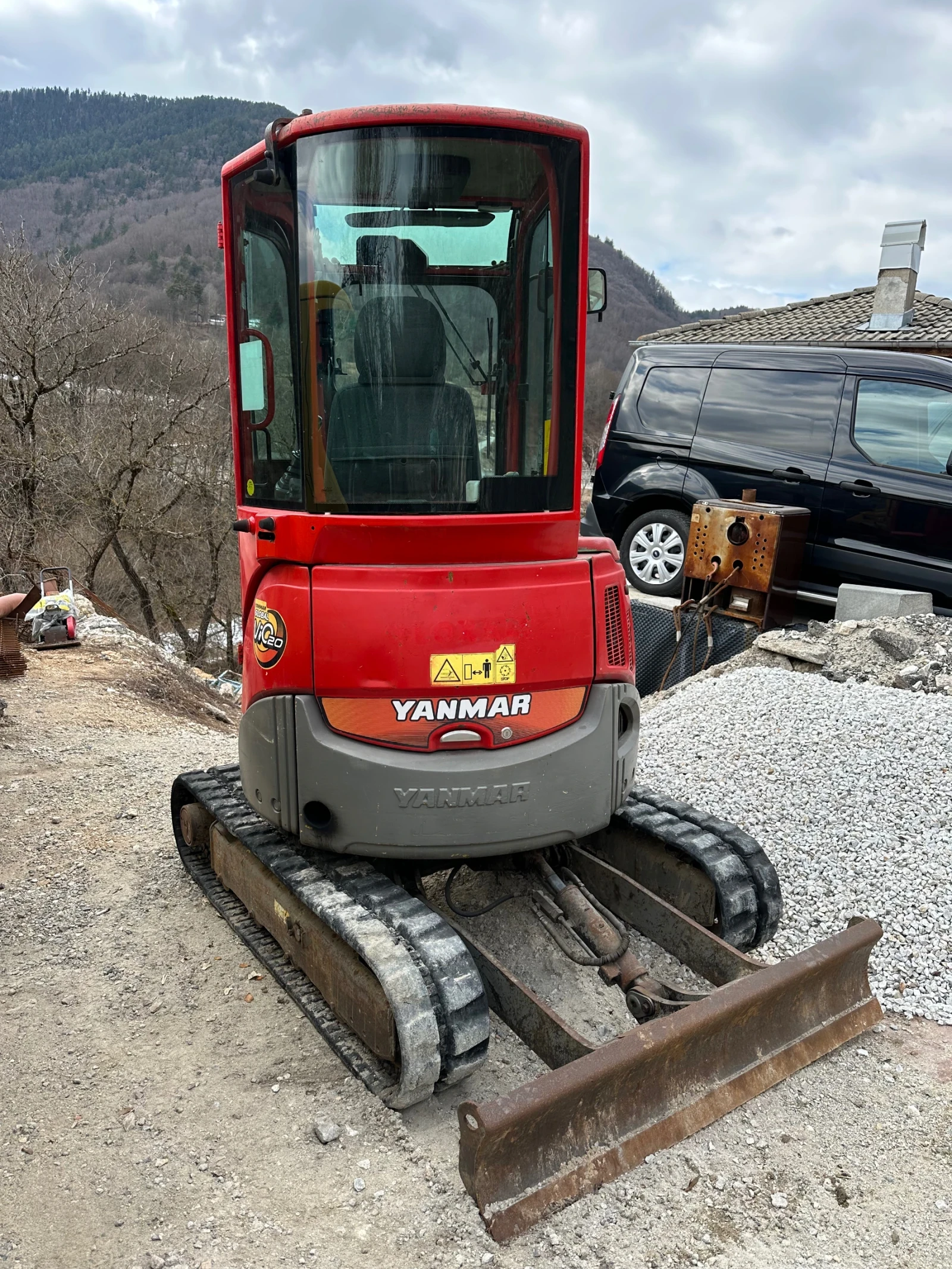 Багер Yanmar Vio -2405 kg - изображение 2