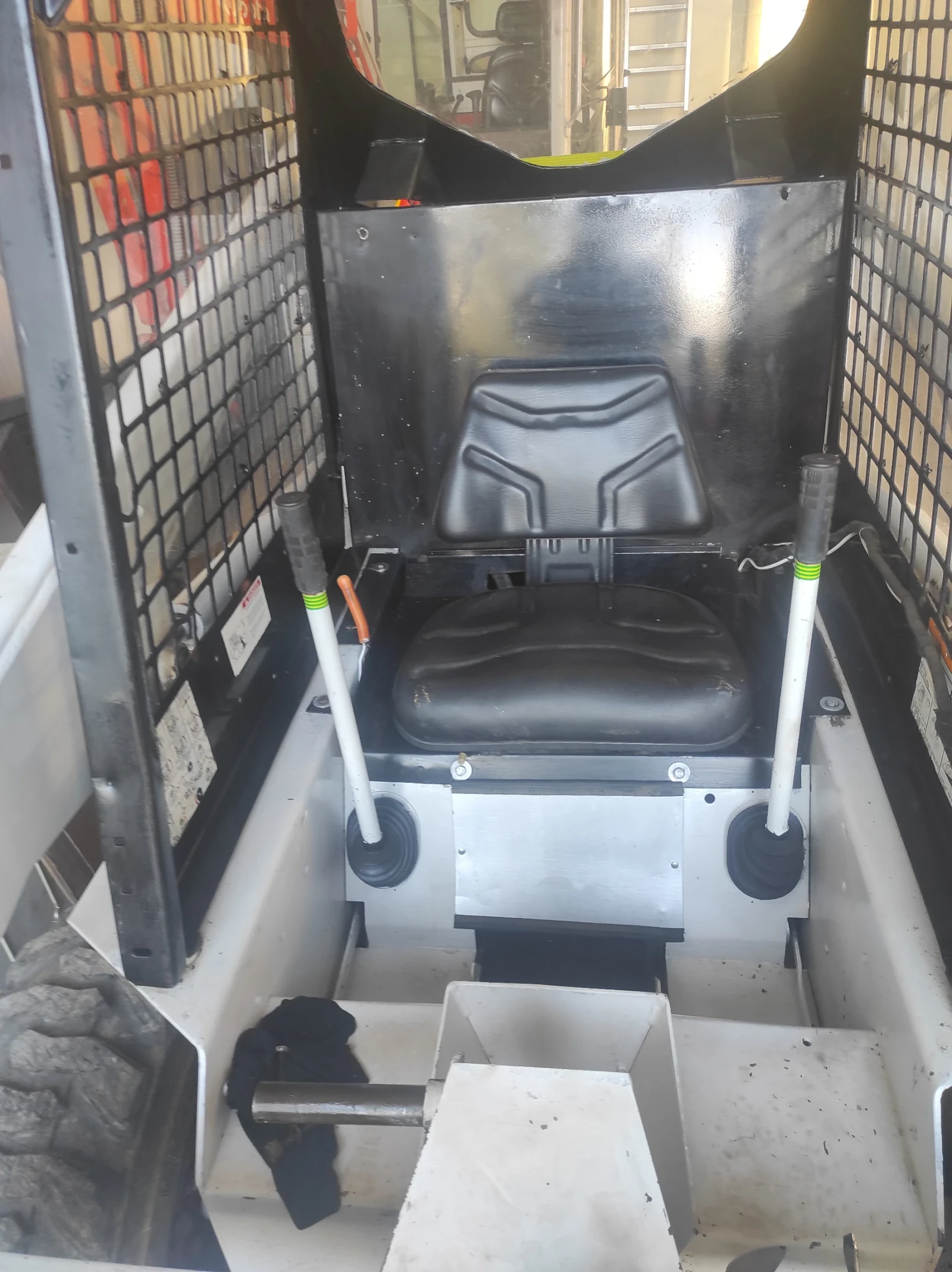    Bobcat | Mobile.bg   1