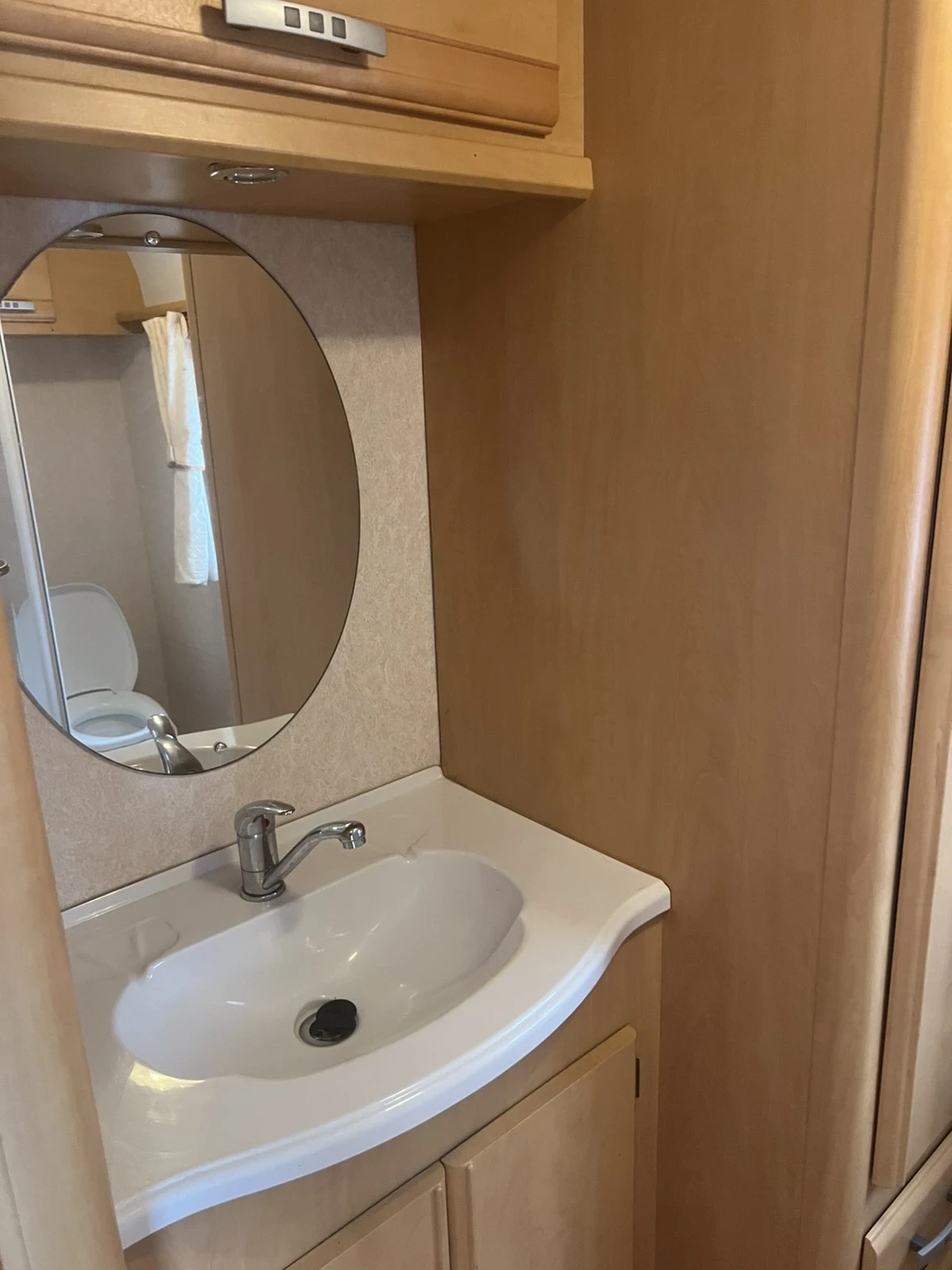 �������� Bailey SENATOR  | Mobile.bg � ����������� 15