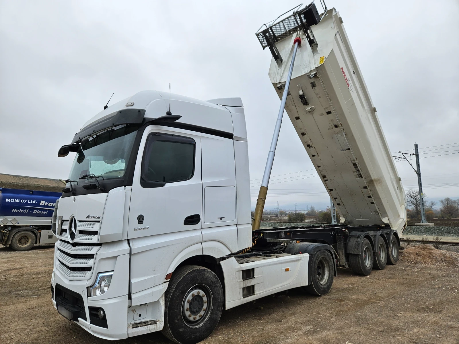 ����������� Mega MNW 28 ���. �. | Mobile.bg � ����������� 4