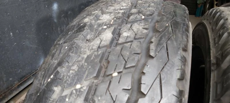 Гуми Летни 215/70R15, снимка 4 - Гуми и джанти - 32282681