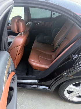 Mercedes-Benz E 280 3.0 V6 4Matic Avantgarde Facelift, снимка 13