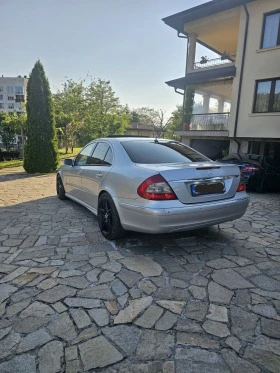 Mercedes-Benz E 320 AMG Optic, снимка 5