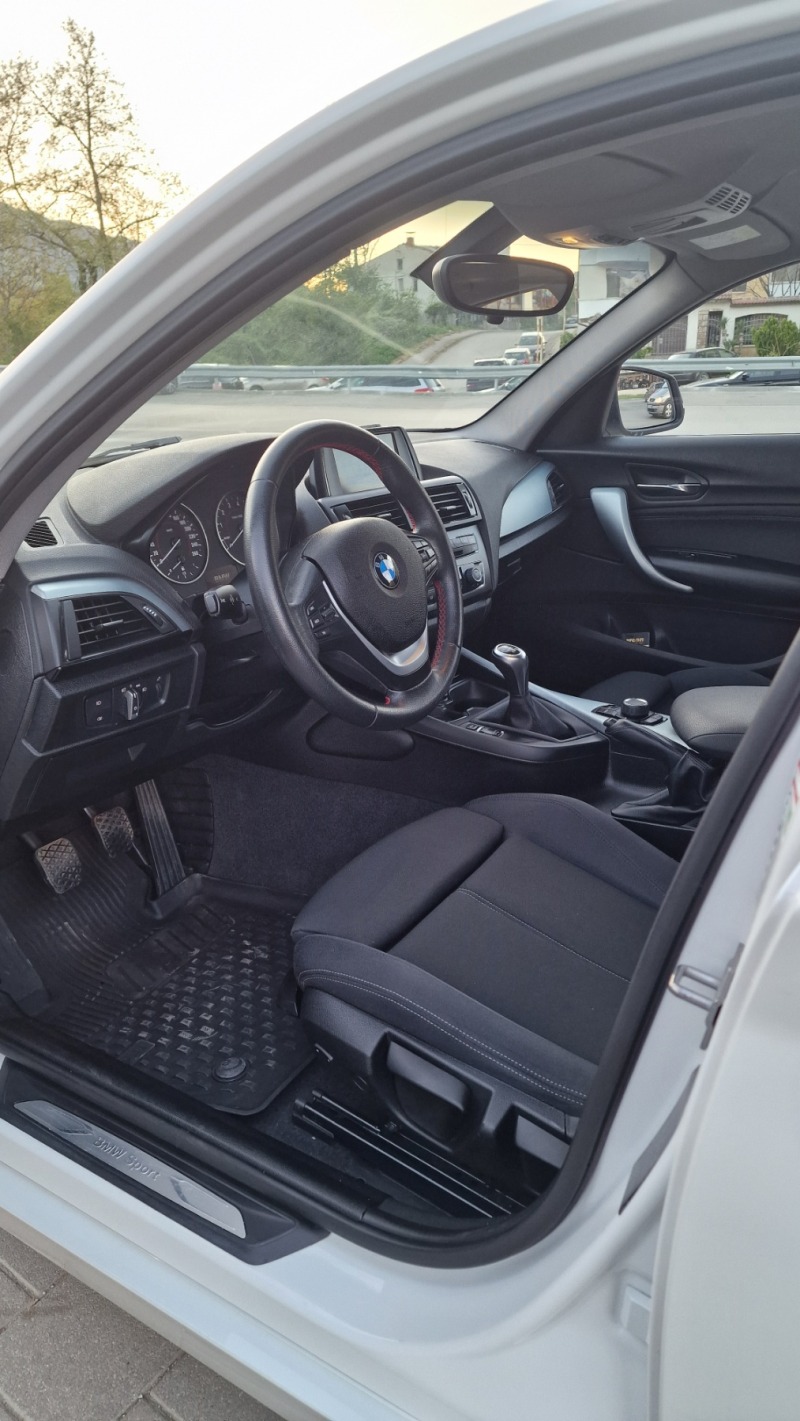 BMW 114 Turbo Sport, снимка 10 - Автомобили и джипове - 45380962