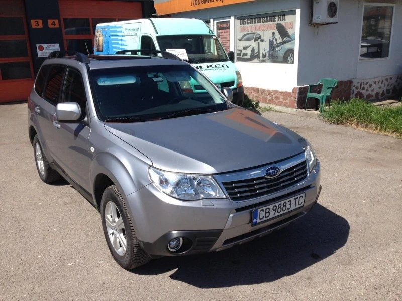 Subaru Forester 2.0 газ, снимка 2 - Автомобили и джипове - 45697053