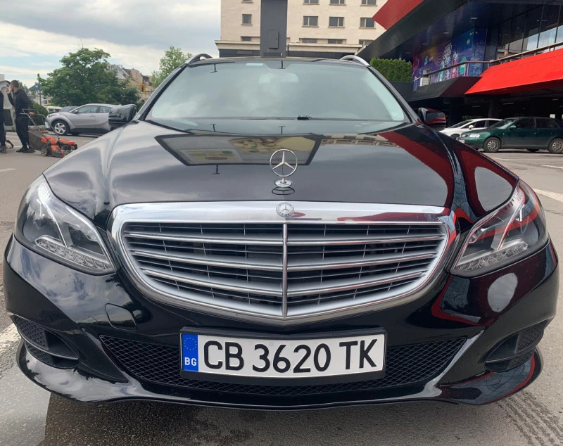 Mercedes-Benz E 200 BlueTEC, снимка 1 - Автомобили и джипове - 47154944