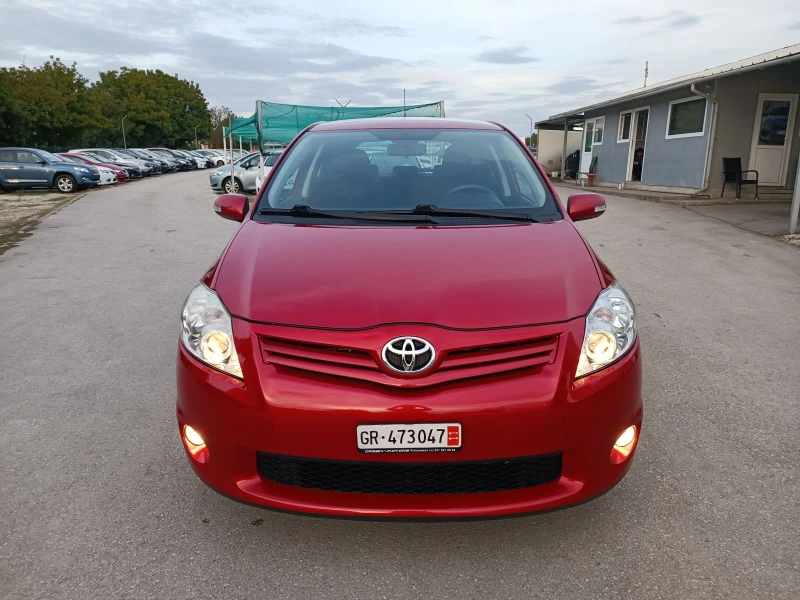 Toyota Auris 1.6i-132кс-ШВЕЙЦАРИЯ-РЪЧКА-6ск-FACELIFT, снимка 1 - Автомобили и джипове - 47307419