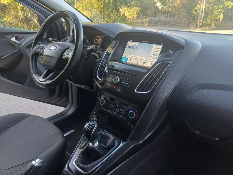 Ford Focus 1.5 ТDCI, снимка 14 - Автомобили и джипове - 47424954