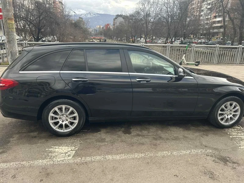 Mercedes-Benz C 200, снимка 6 - Автомобили и джипове - 48043625