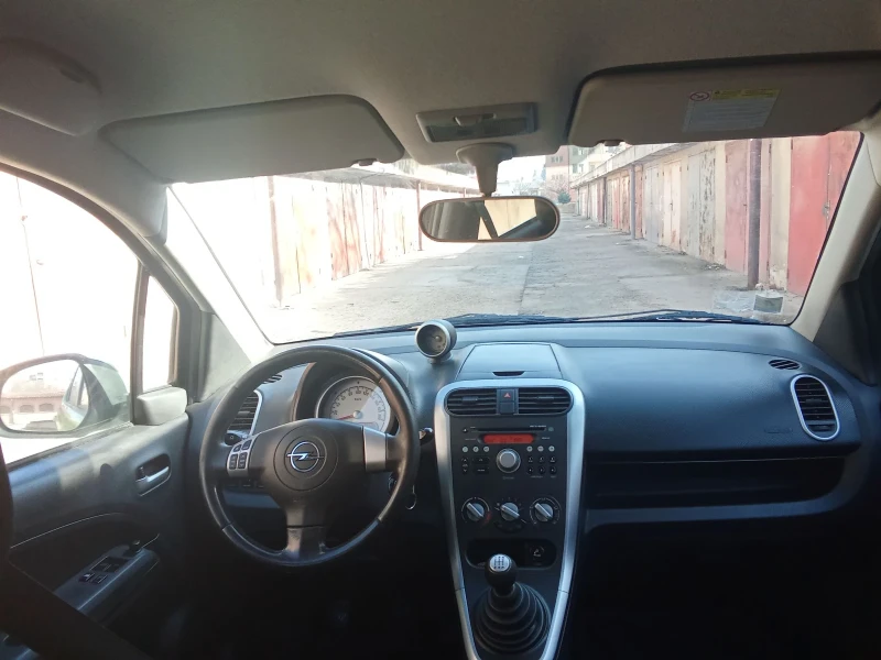 Opel Agila 1.3 климатик , снимка 9 - Автомобили и джипове - 48892461