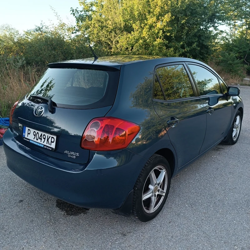 Toyota Auris 1, 4 D4D, снимка 4 - Автомобили и джипове - 52576965