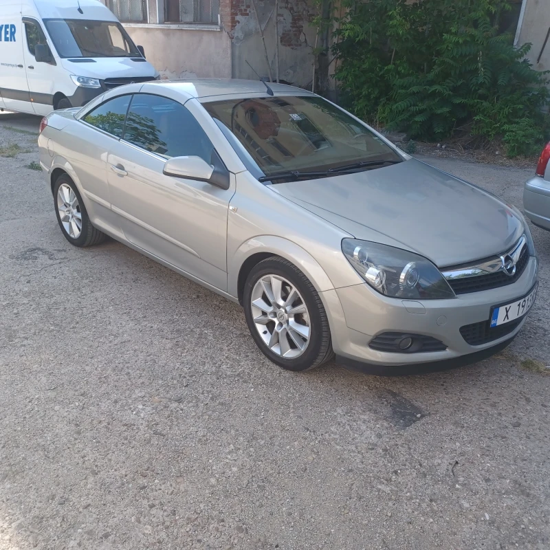 Opel Astra Кабриолет , снимка 3 - Автомобили и джипове - 52529291
