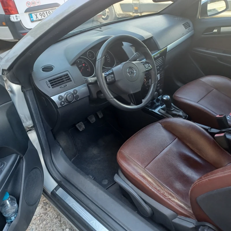 Opel Astra Кабриолет , снимка 7 - Автомобили и джипове - 52529291