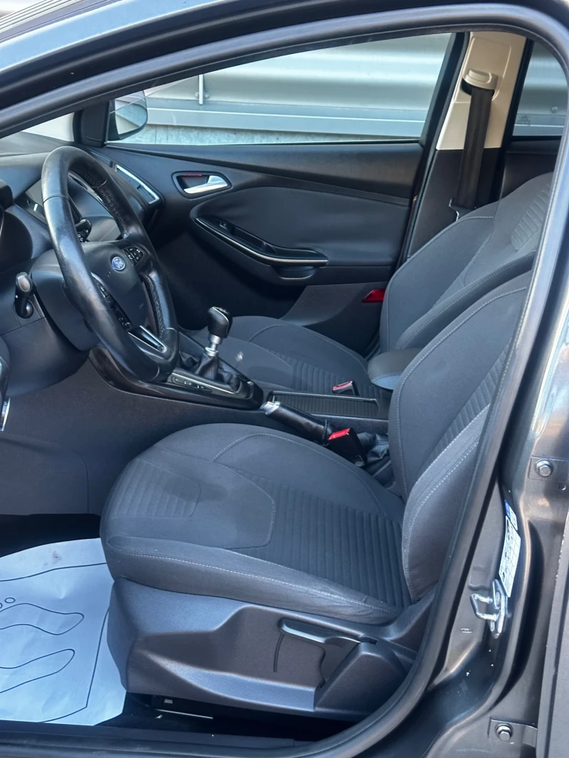 Ford Focus, снимка 10 - Автомобили и джипове - 52159442