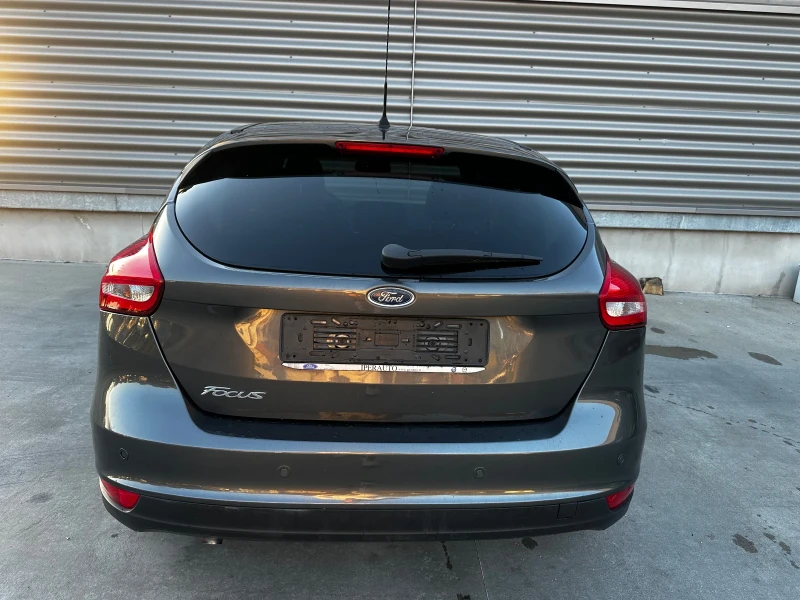 Ford Focus, снимка 6 - Автомобили и джипове - 52159442