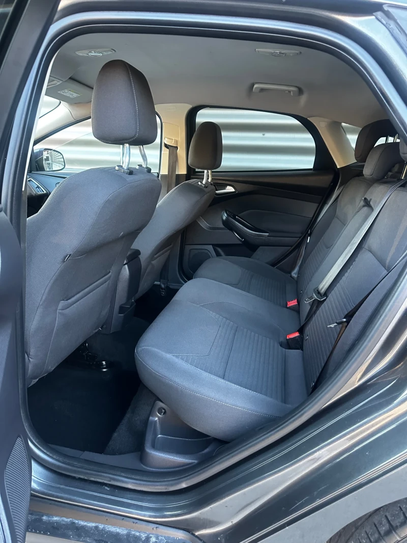 Ford Focus, снимка 12 - Автомобили и джипове - 52159442