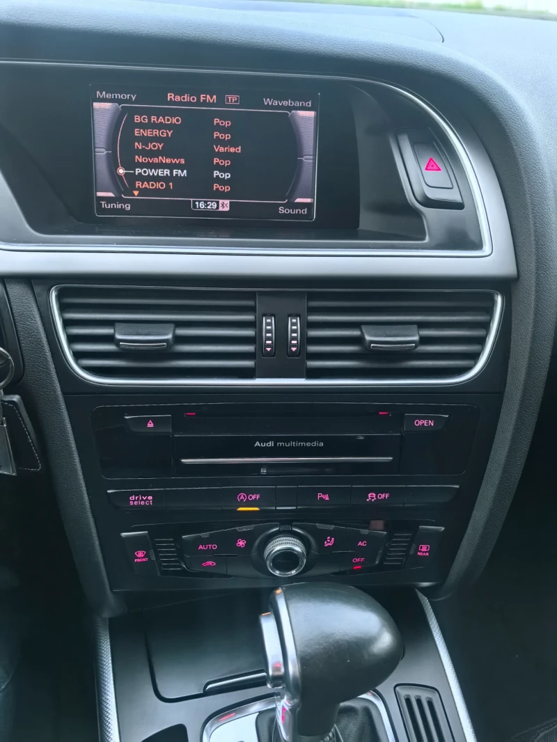 Audi A4 Allroad 2.0 TDI , снимка 13 - Автомобили и джипове - 52809509