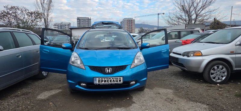 Honda Jazz 1.4 БЕНЗ-ПАНОРАМА