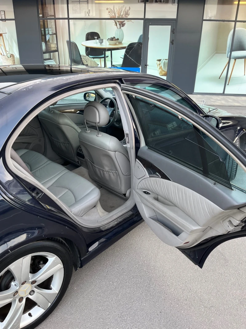 Mercedes-Benz E 400, снимка 6 - Автомобили и джипове - 52811209