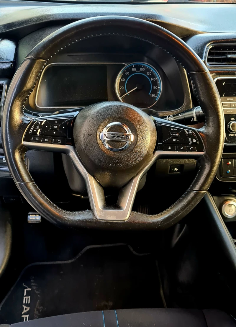 Nissan Leaf  NISSAN LEAF 40 kWh , снимка 12 - Автомобили и джипове - 53148591