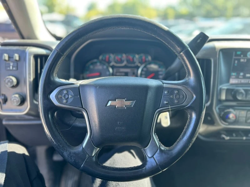 Chevrolet Silverado * АВТО КРЕДИТ* ЦЕНА ДО БГ * СЕРВИЗНА ИСТОРИЯ * , снимка 9 - Автомобили и джипове - 53499283