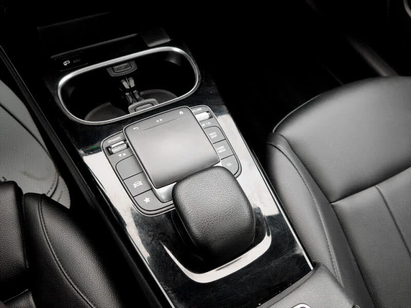 Mercedes-Benz A 220 4MATIC AWD АвтоКредит  (ЦЕНА ДО БГ) - изображение 10