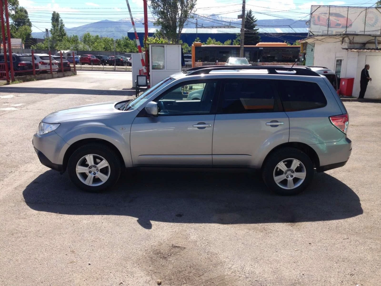 Subaru Forester 2.0 газ - изображение 4