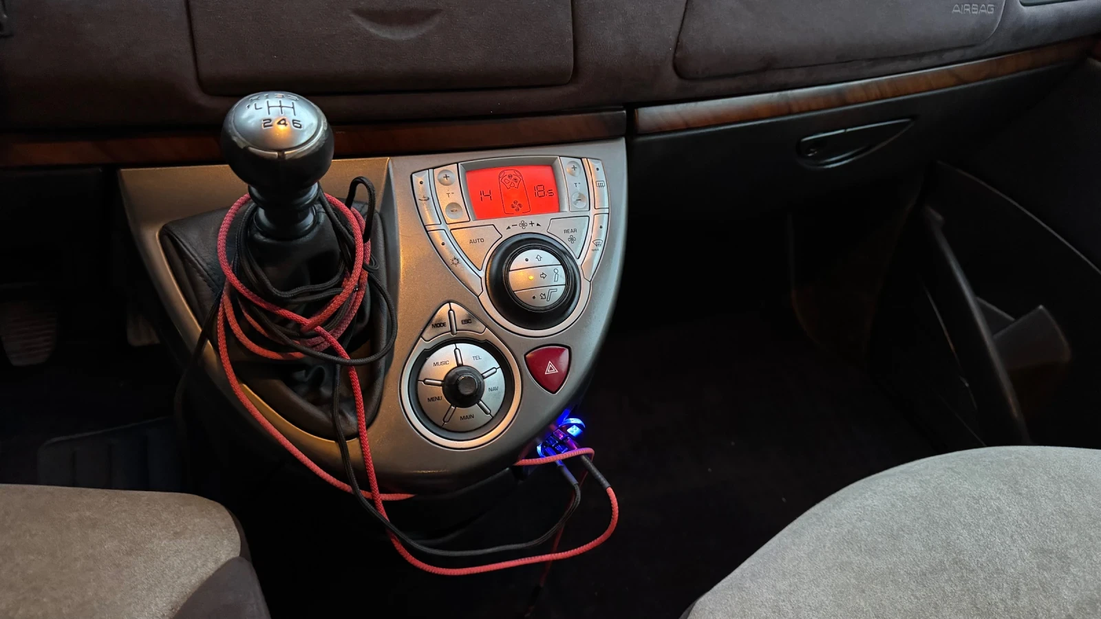 Lancia Phedra  - изображение 10