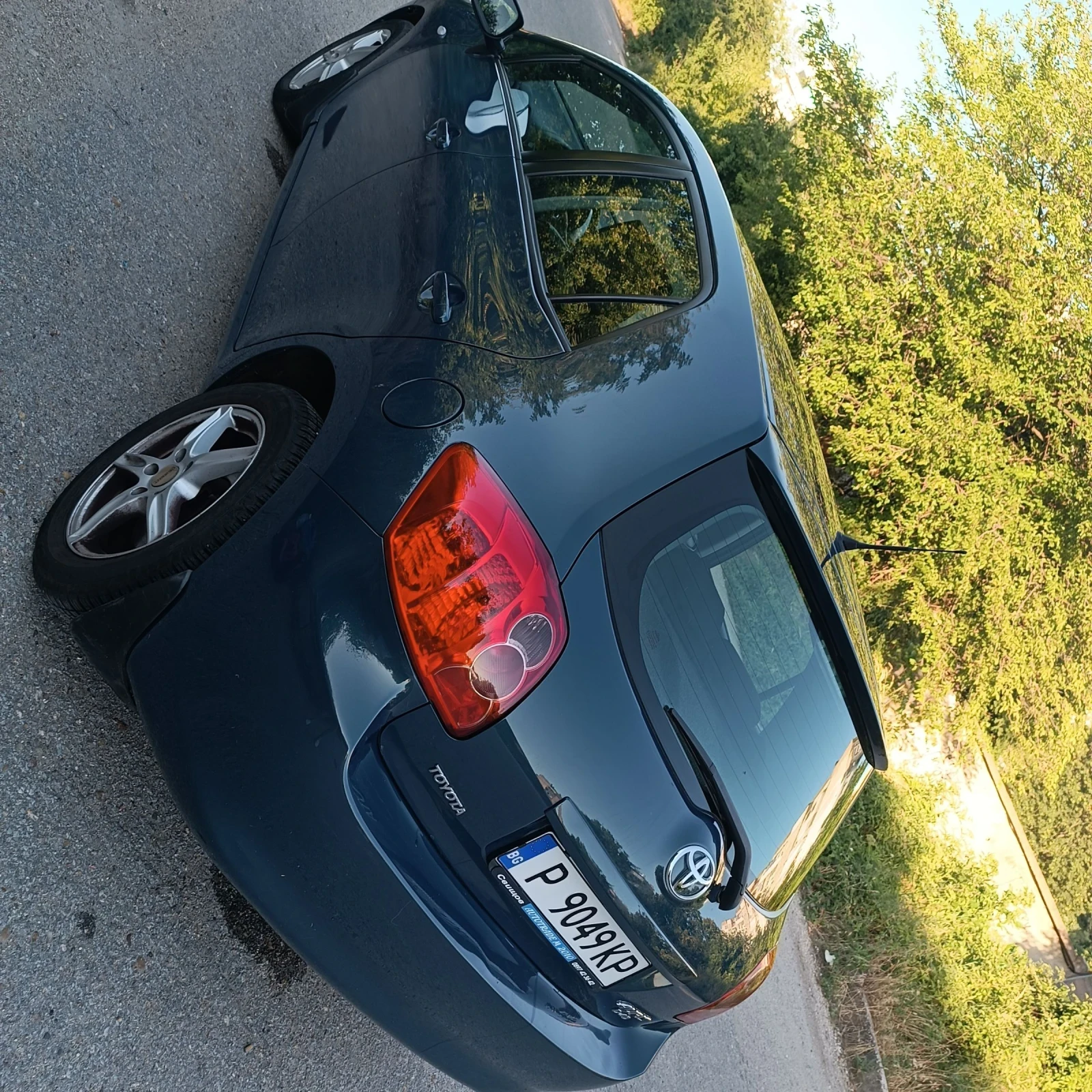 Toyota Auris 1, 4 D4D - изображение 6