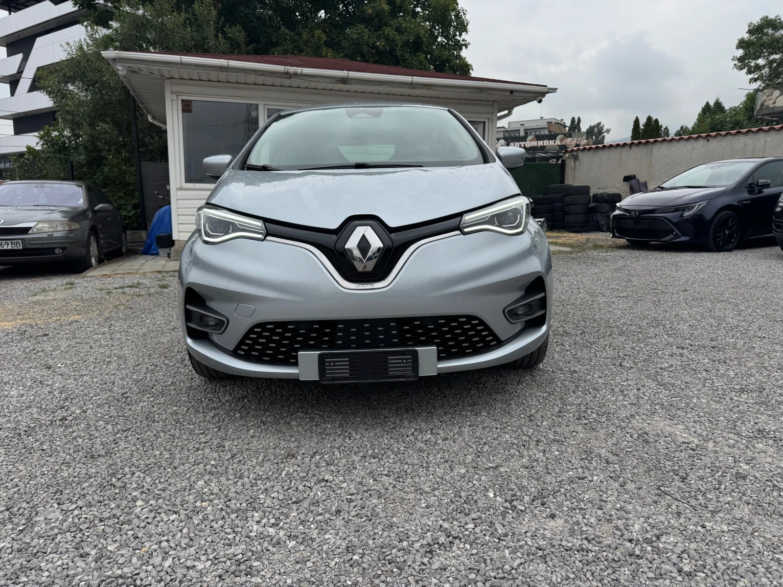 Renault Zoe 400км* 52КВЧ* КОЖА* NAVI* LED* KEYLESS* 6.2022г | Mobile.bg — изображение 1