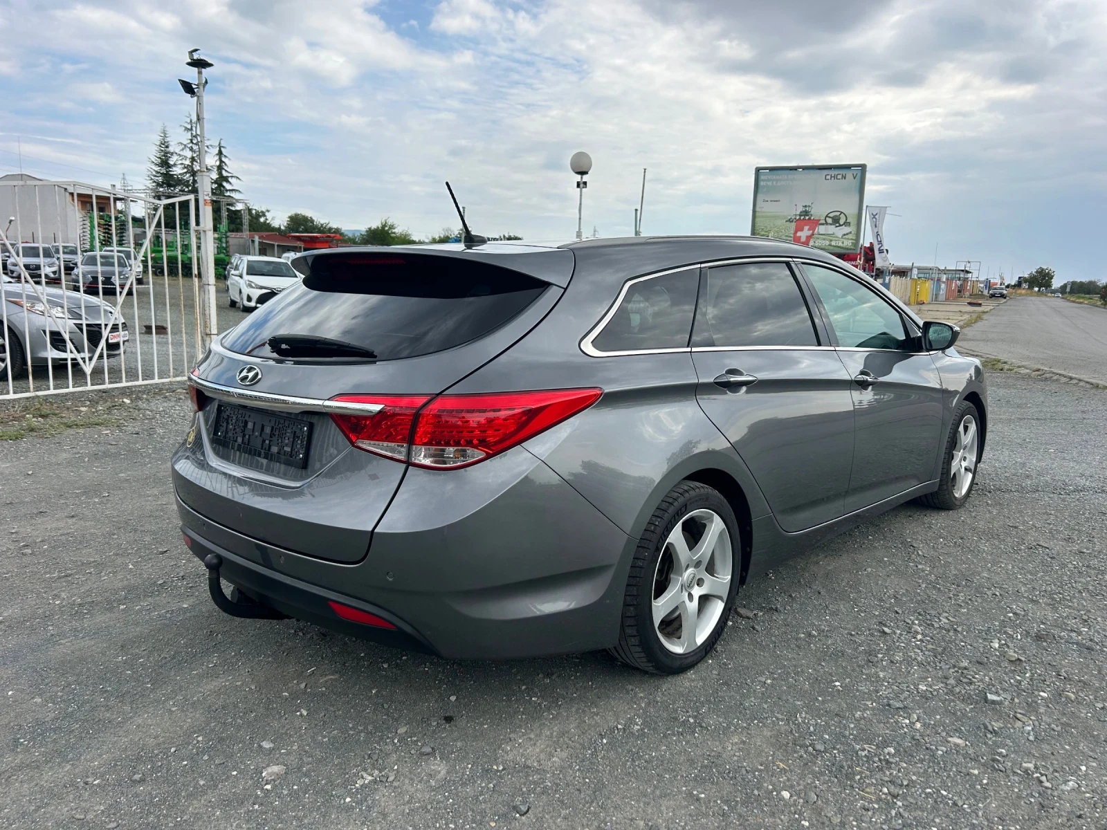 Hyundai I40 2.0 БЕНЗИН / НАВИ / ПАНОРАМА / ЗАДНА КАМЕРА. - изображение 5