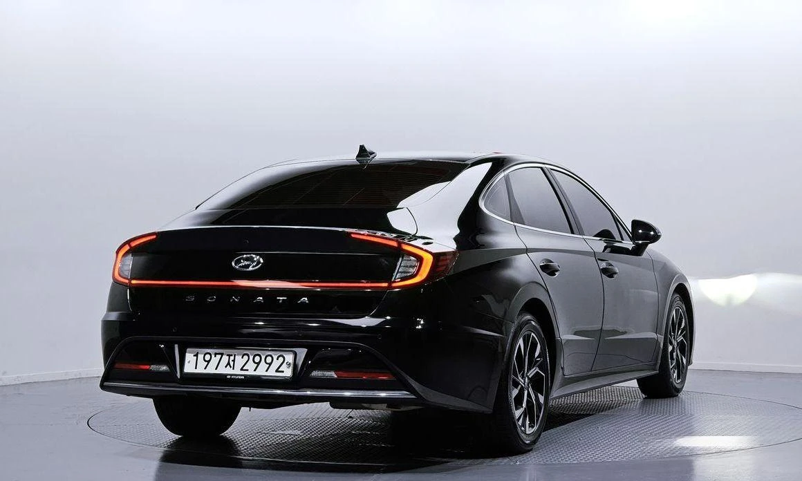 Hyundai Sonata  - изображение 2
