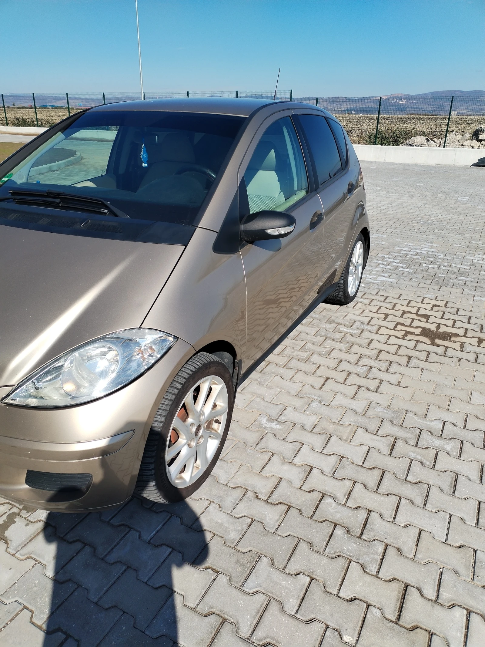 Mercedes-Benz A 150 1.5 беззин - изображение 2