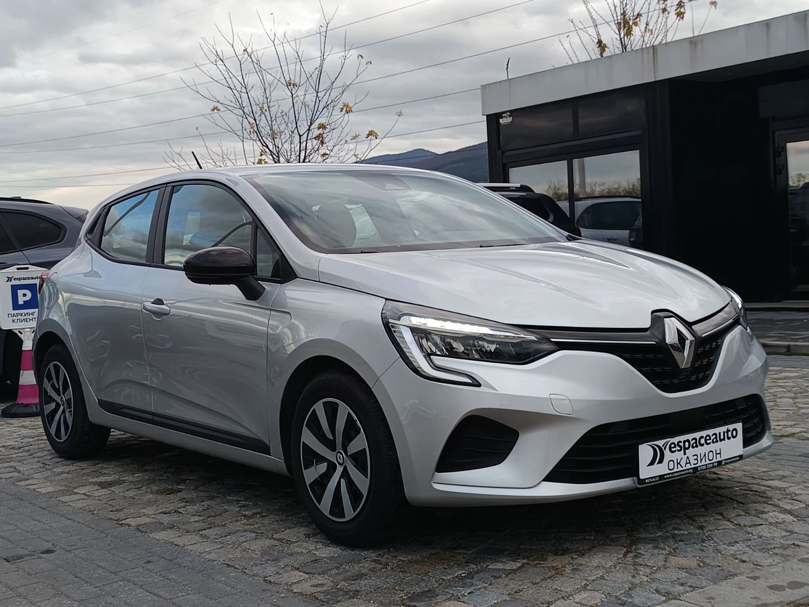 Renault Clio eqеuilibre TCe 90к.с - изображение 3