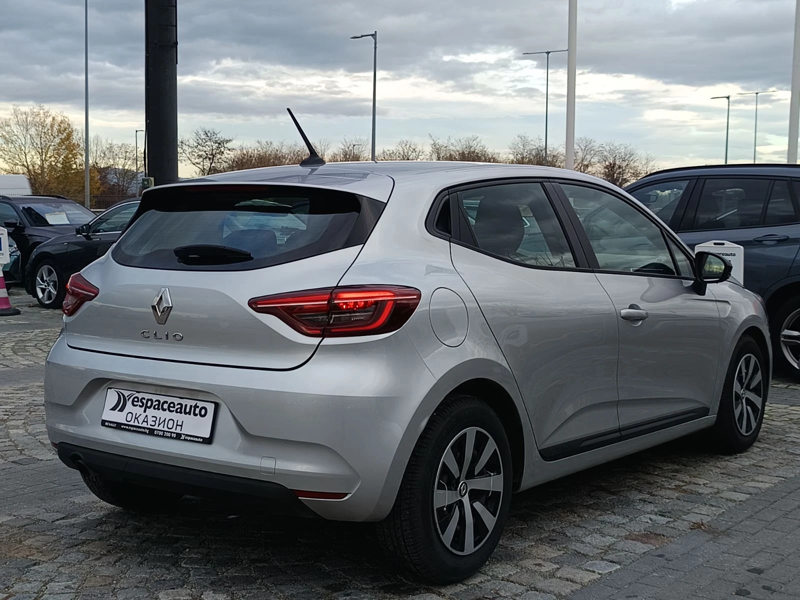 Renault Clio eqеuilibre TCe 90к.с - изображение 4