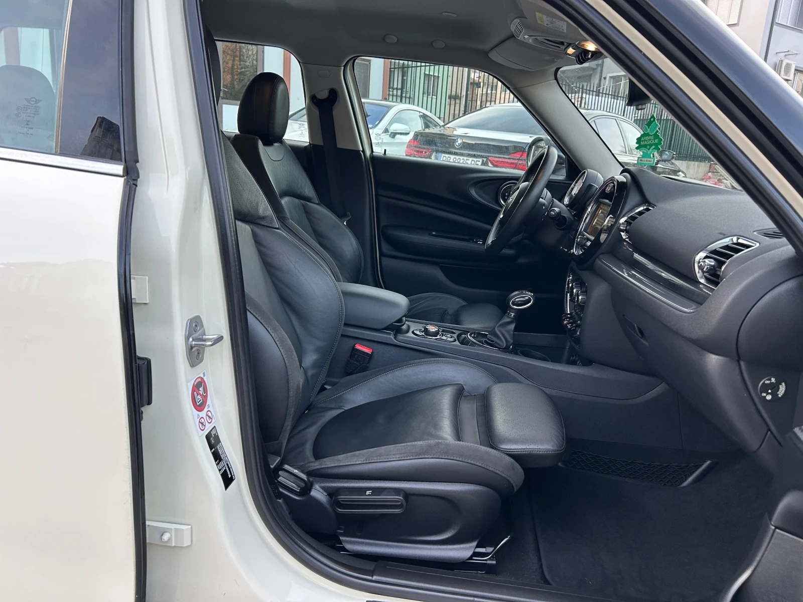 Mini Clubman 2.0D * АВТОМАТ * НАВИГАЦИЯ * КОЖА/РЕКАРО * УНИКАТ - изображение 9