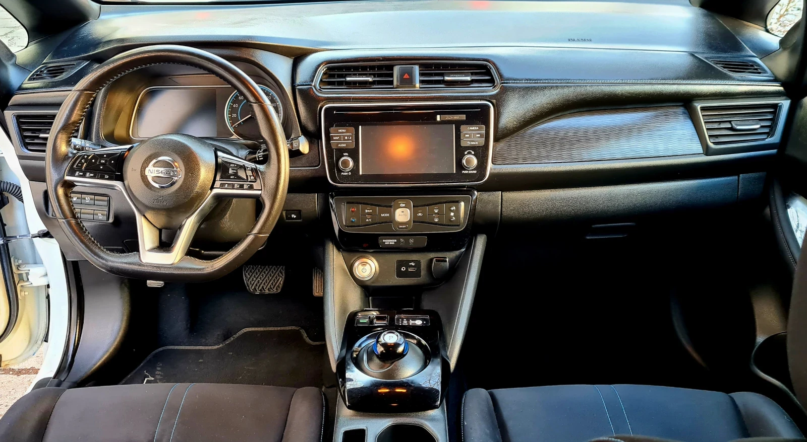 Nissan Leaf  NISSAN LEAF 40 kWh  | Mobile.bg � ����������� 13