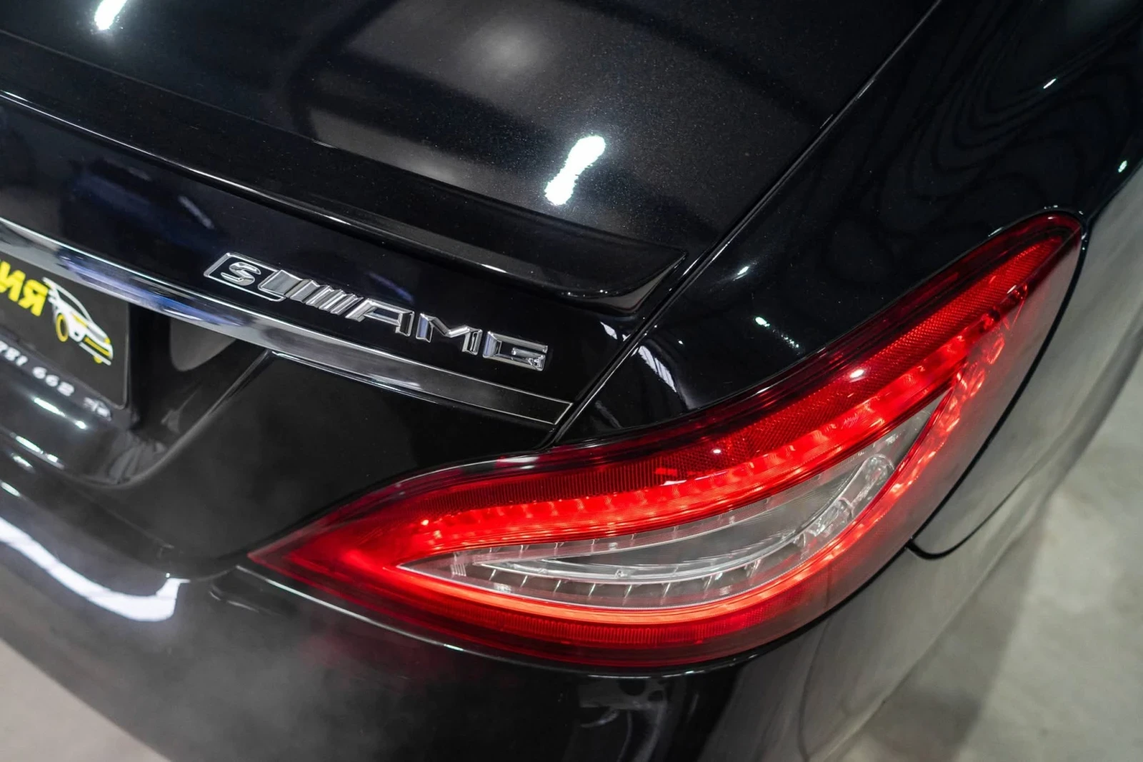 Mercedes-Benz CLS 63 AMG V8 BITURBO FACELIFT DISTRONIC H&K ЛИЗИНГ 100% - изображение 9
