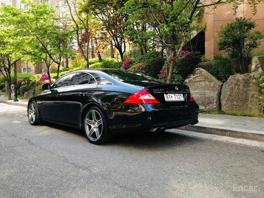 Mercedes-Benz CLS 63 AMG  - изображение 7