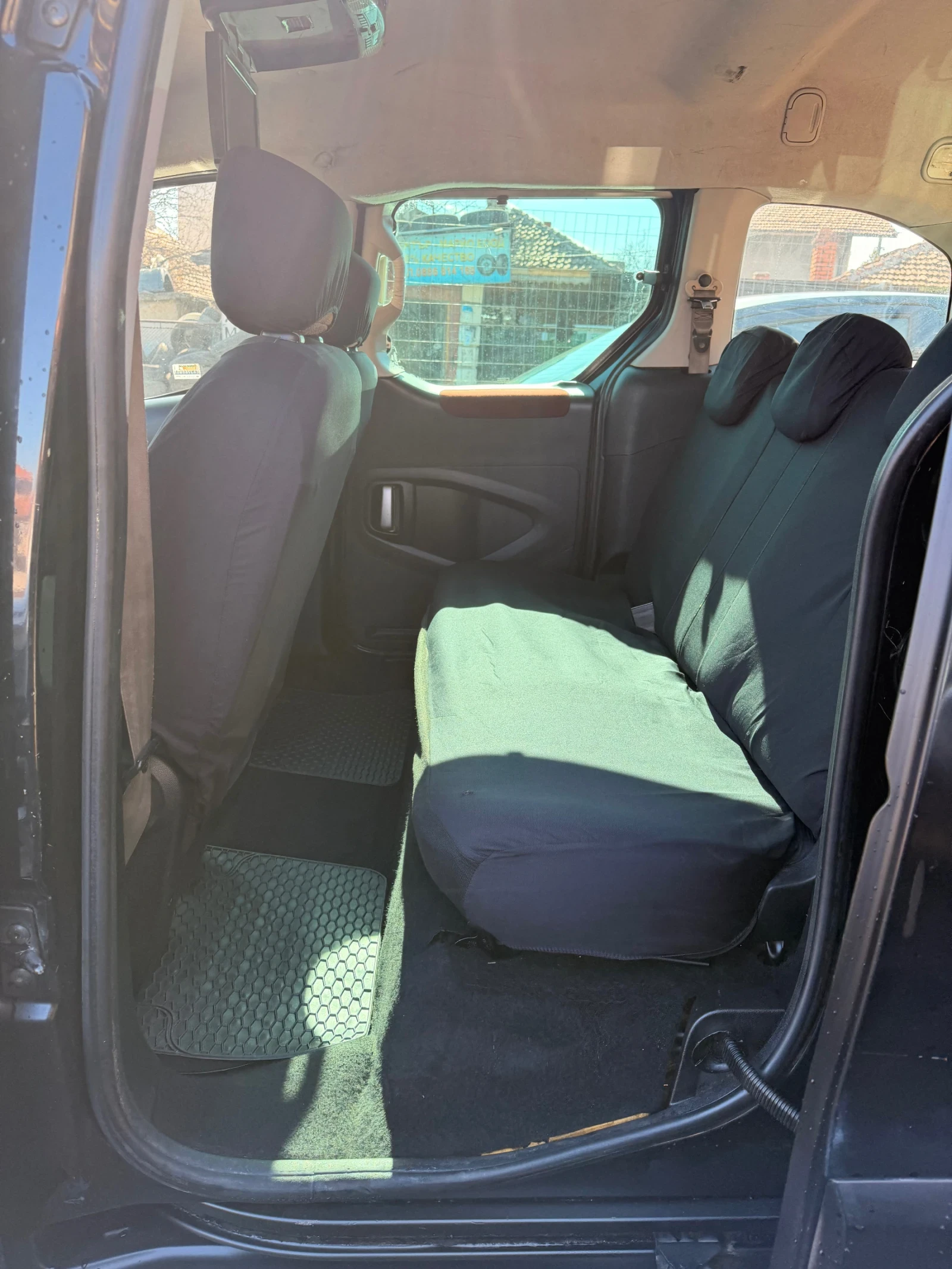 Citroen Berlingo 1.6 HDI, снимка 14 - Автомобили и джипове - 53765859