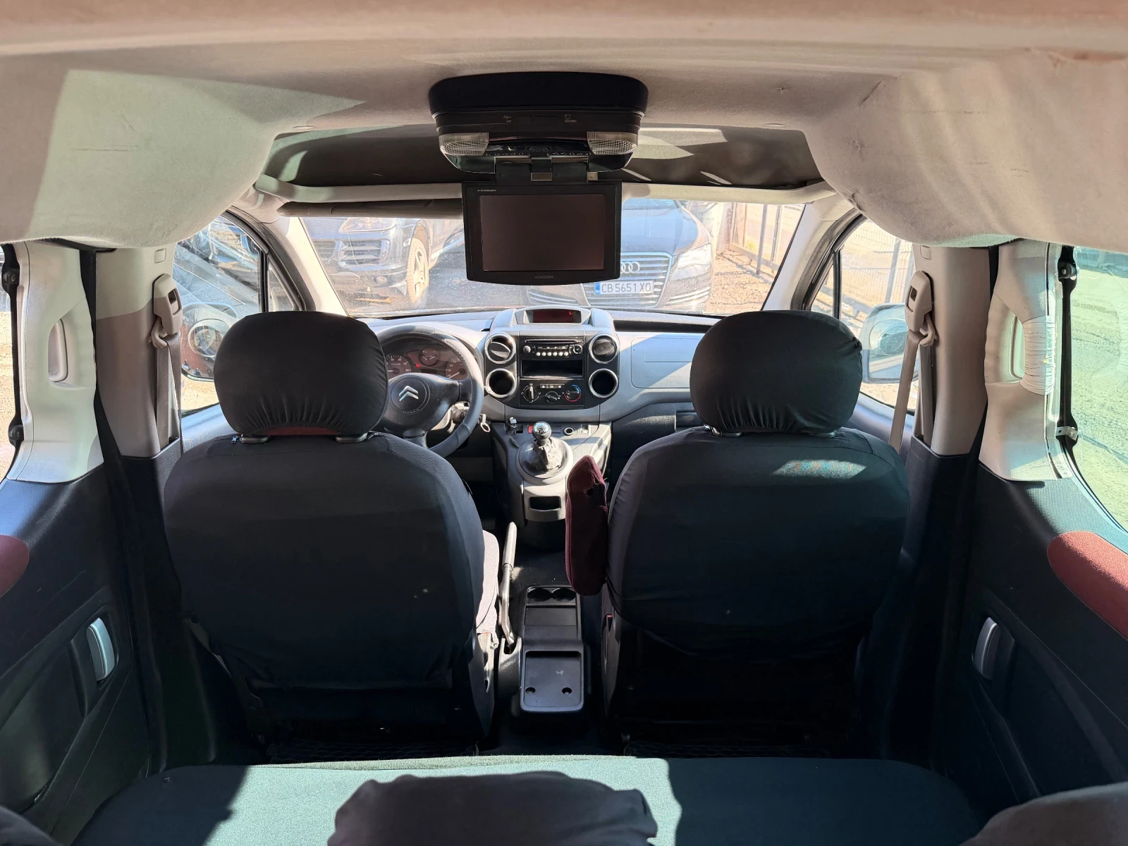 Citroen Berlingo 1.6 HDI, снимка 13 - Автомобили и джипове - 53765859