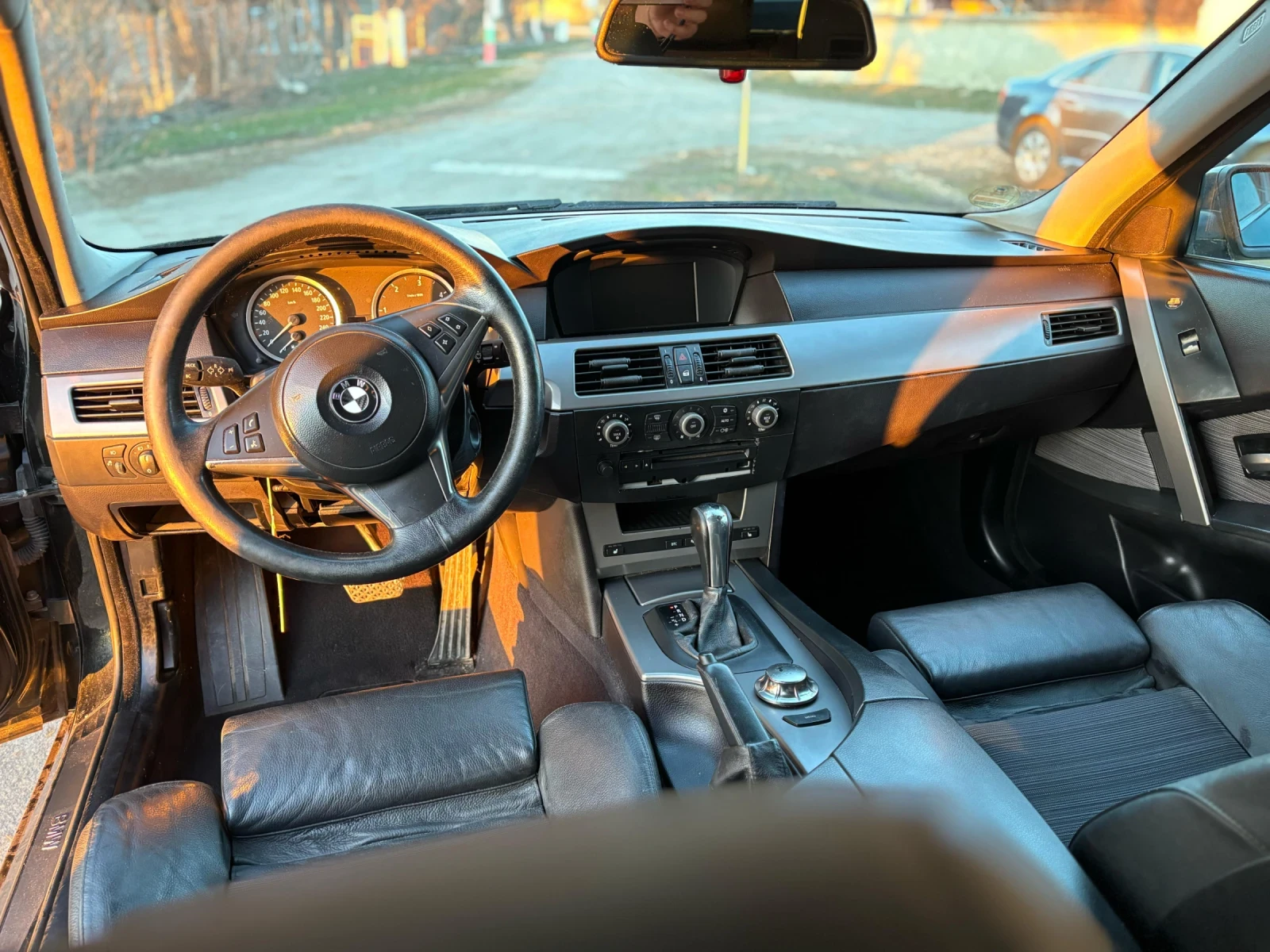 BMW 525, снимка 3 - Автомобили и джипове - 53841338