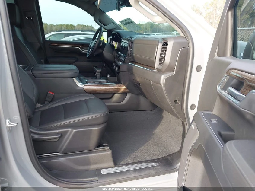 Chevrolet Silverado 5.3l 1500 4Wd Short Bed Rst, снимка 5 - Автомобили и джипове - 53919123